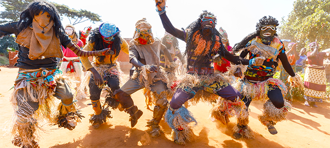 670x300_Day5_09_NuSkin Malawi locals celebrate by dancing to traditional Malawian songs.